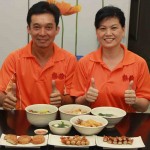 DIANE AND FAMILY PRESENTING HER EXOTIC HOME RECIPE FLAVOUR COLOUR MEE HOON KUEH